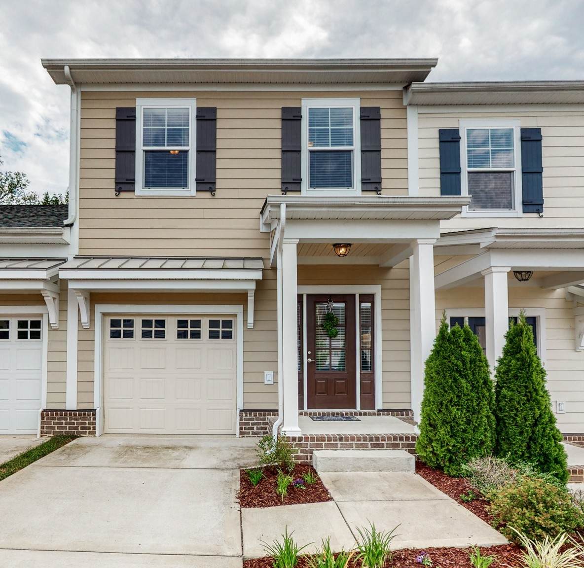 3030 Gracious Dr - Photo 1