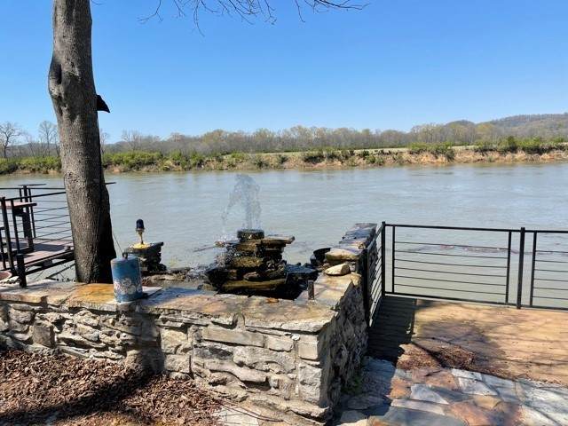 405 Capri Ct - Photo 1