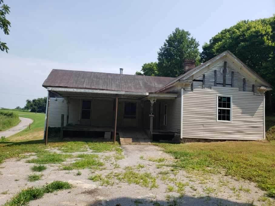 1952 Mcdaniel Hollow Rd - Photo 1