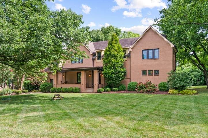 809 Melville Dr - Photo 1