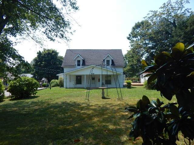 639 N Spring St - Photo 1
