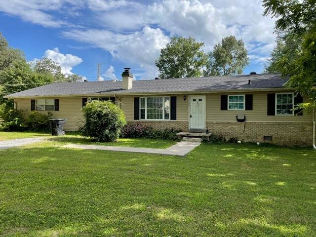 408 Oakwood Rd - Photo 1