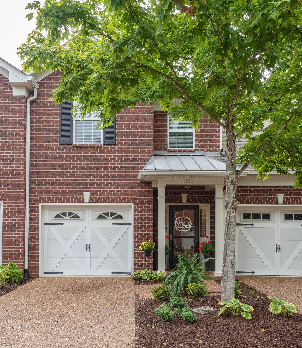 1816 Brentwood Pointe - Photo 1