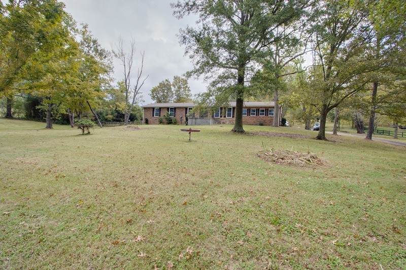 1545 Cairo Bend Rd - Photo 1