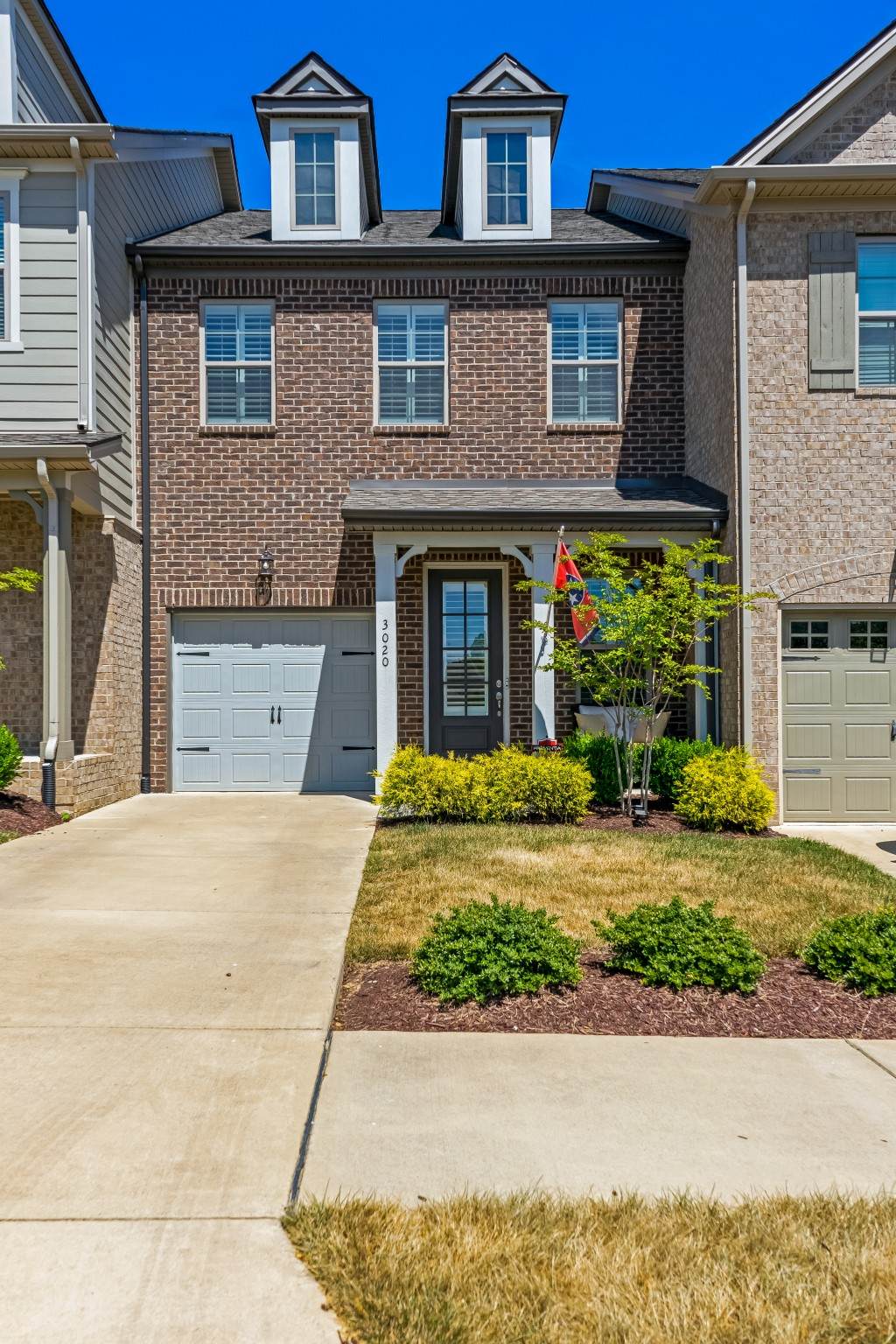 3020 Sassafras Ln - Photo 1