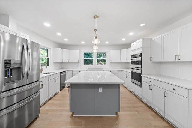 276 E Porters Bluff Rd - Photo 1