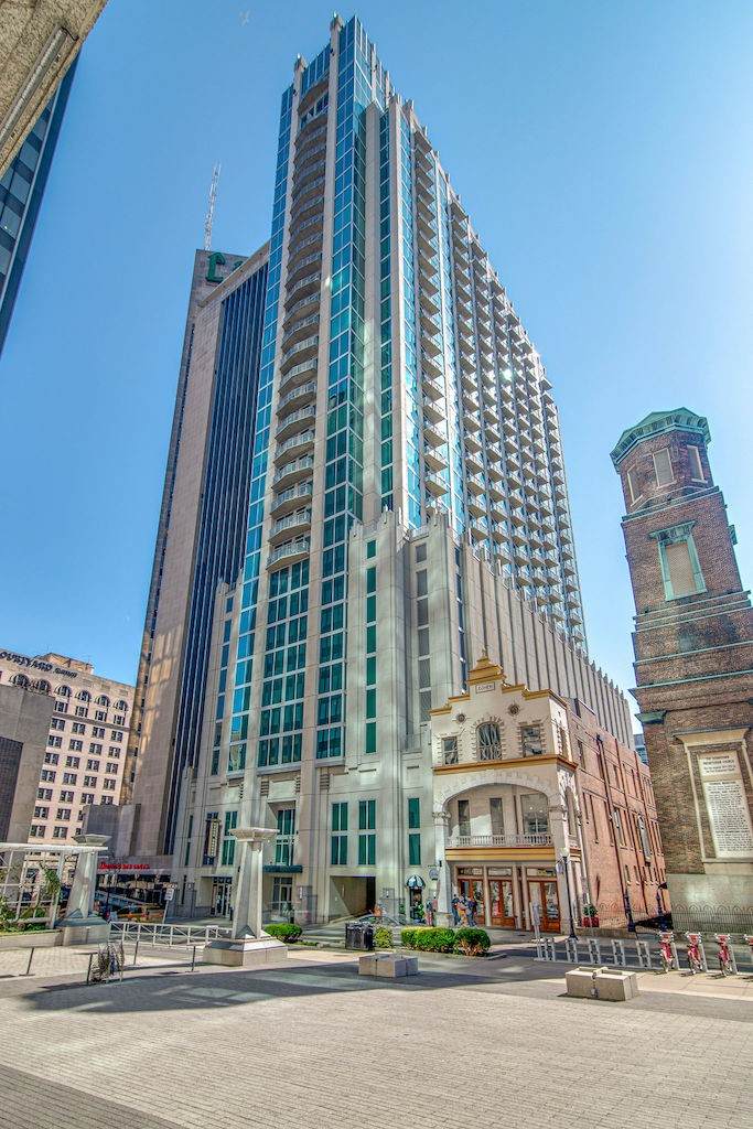 415 Church St - Photo 1
