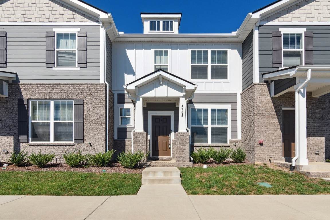 1705 Frodo Way - Photo 1