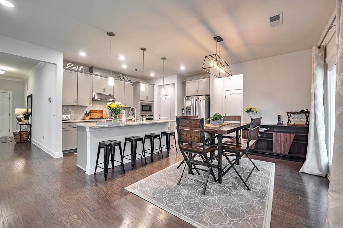 5529 Mulligan Ct - Photo 1