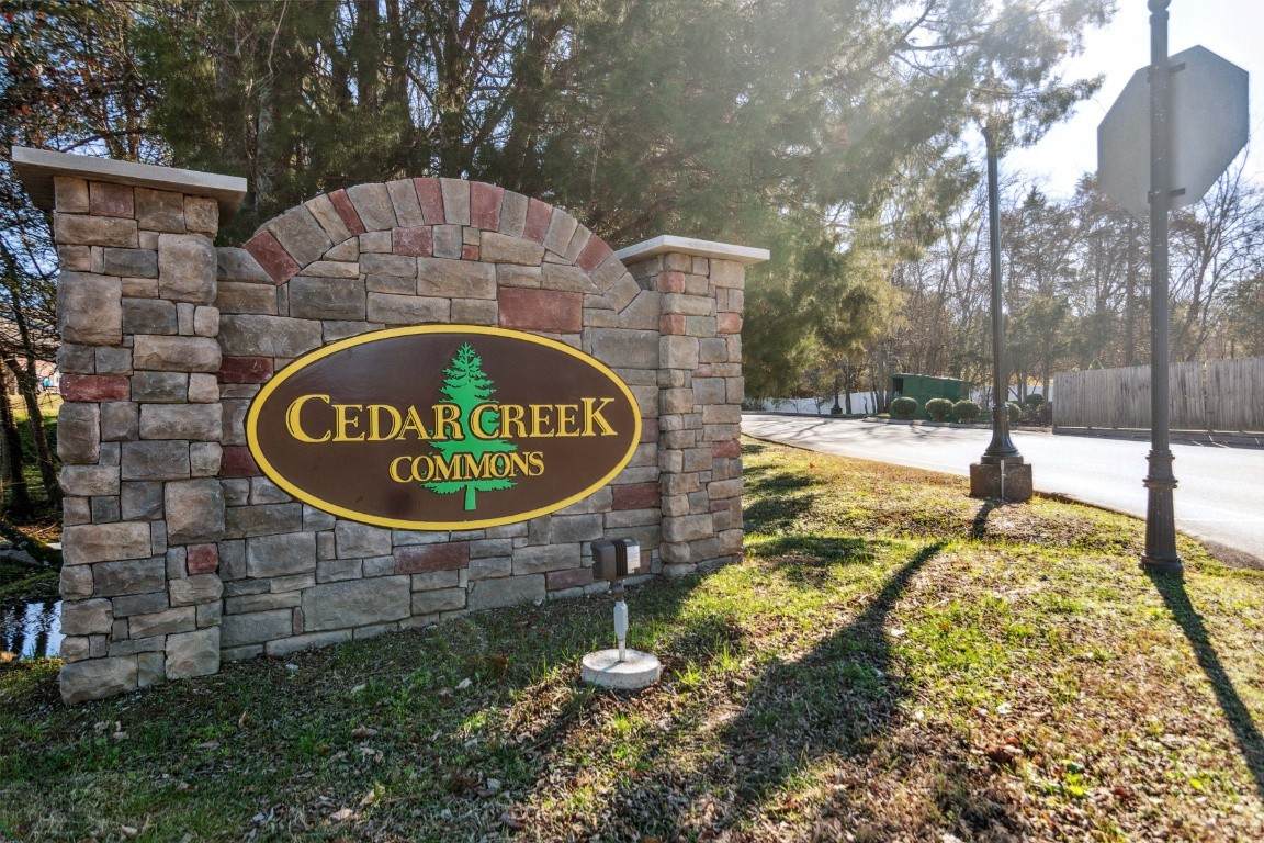 1040 Charlie Daniels Pkwy - Photo 1