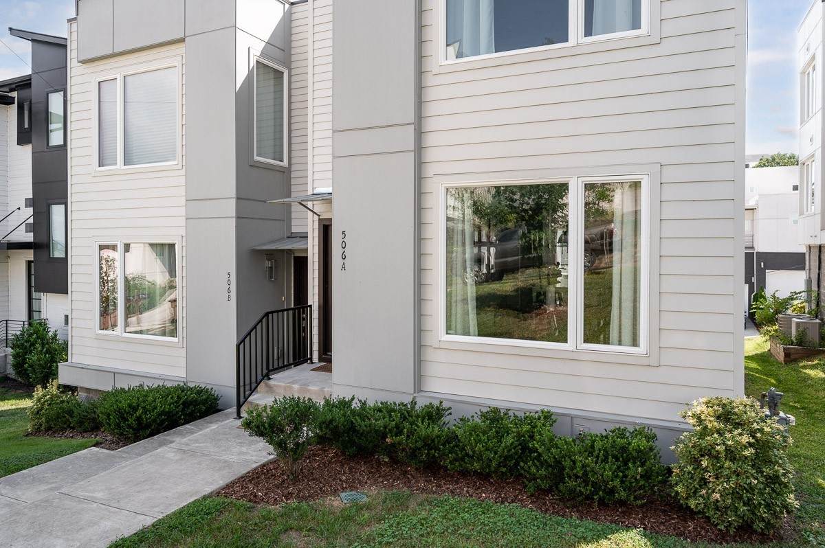 506B 36th Ave - Photo 1