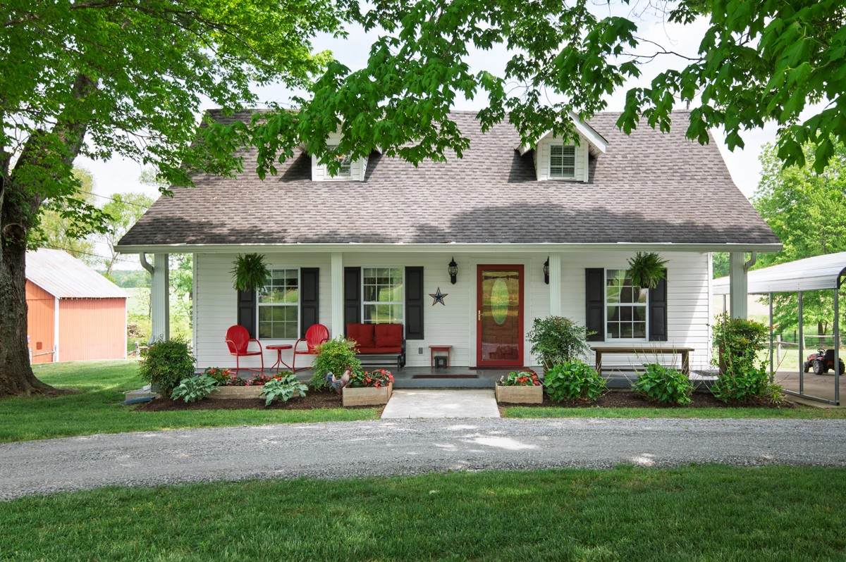 6638 S Lamont Rd - Photo 1