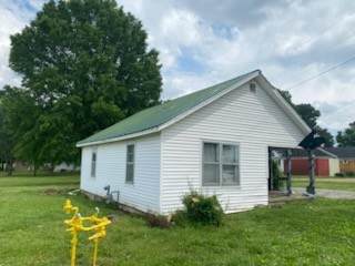 3410 N Meridian St - Photo 1