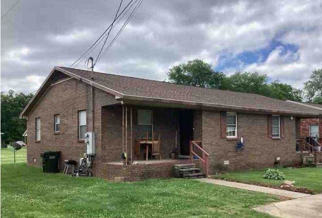 412 Lucky Debonair Dr - Photo 1