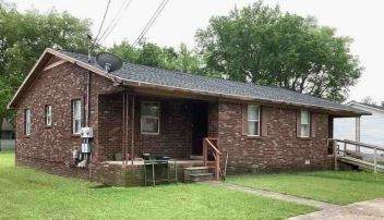 416 Lucky Debonair Dr - Photo 1