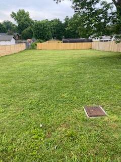 2404 Lakeshore Dr - Photo 1