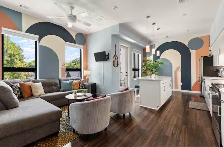 1014 16th Ave - Photo 1