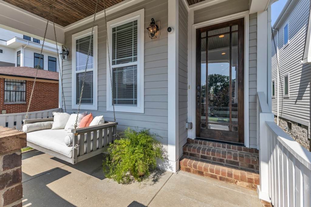 https://bt-photos.global.ssl.fastly.net/nashville/1280_boomver_2_RTC2925110-1.jpg