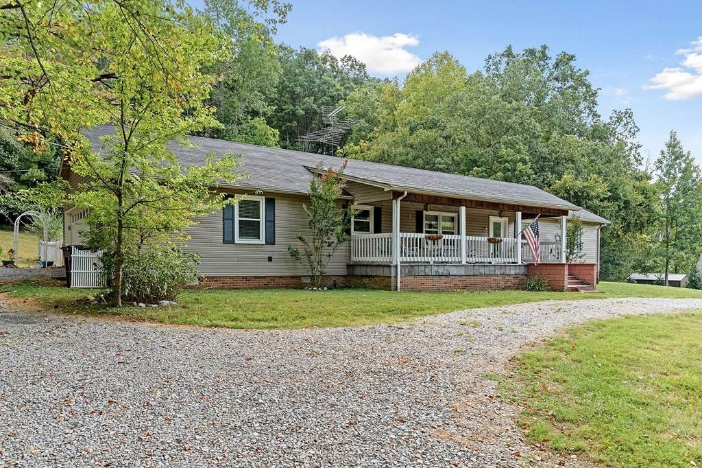 4053 Freehill Rd - Photo 1