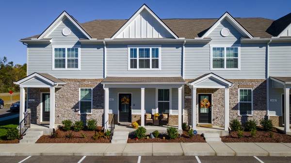 1403 Walker Way - Photo 1