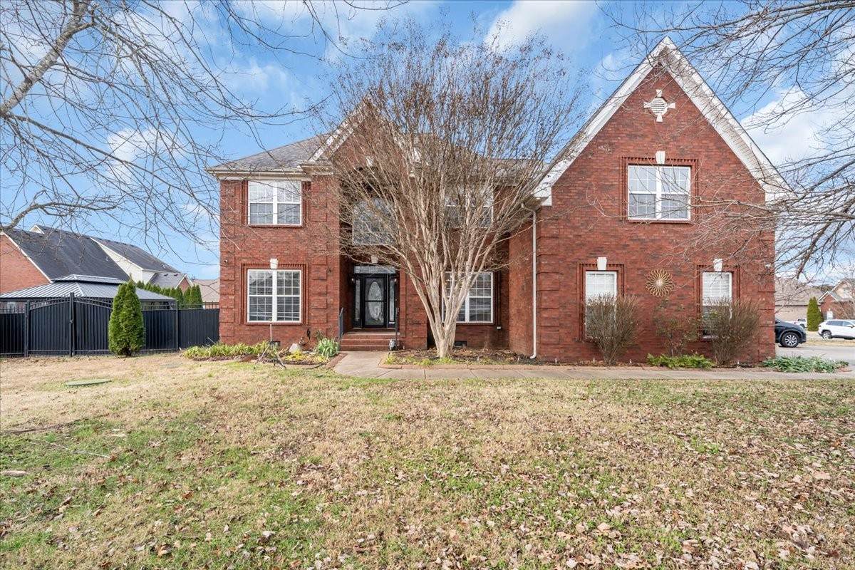 1407 Stewart Creek Rd - Photo 1