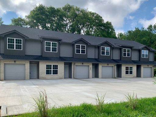 405 S 11th St - Photo 1