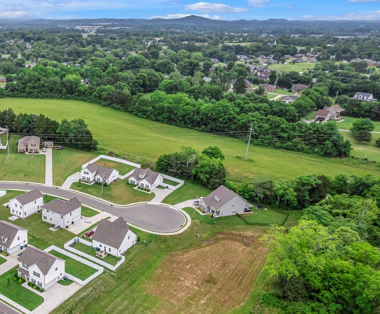 104 Curbow Ct - Photo 1