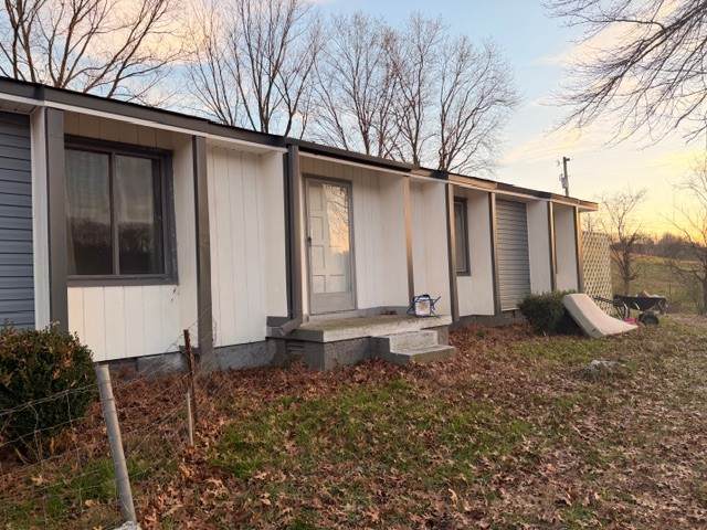 652 Ella West Cir - Photo 1