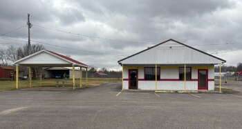 2124 Woodlawn Rd - Photo 1