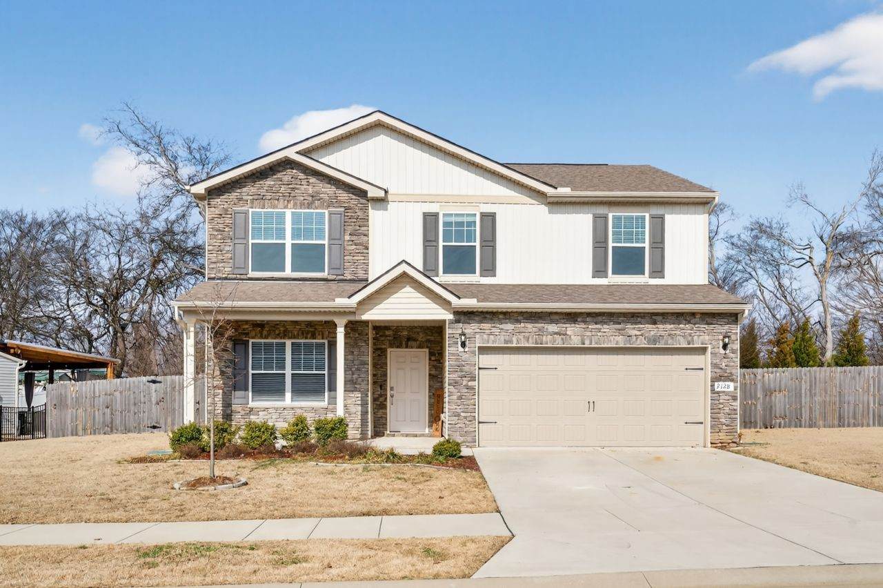 2128 Houston Bnd - Photo 1