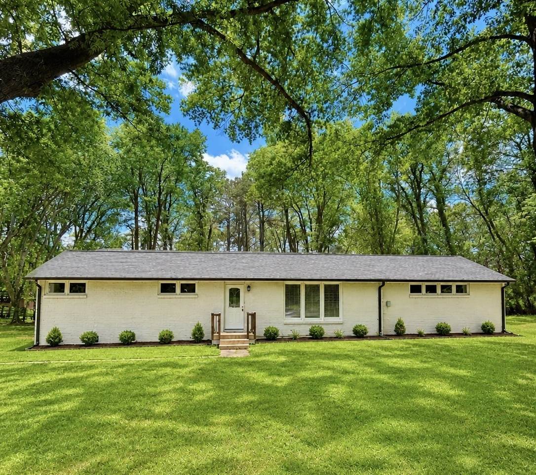 113 Pine Circle Dr - Photo 1