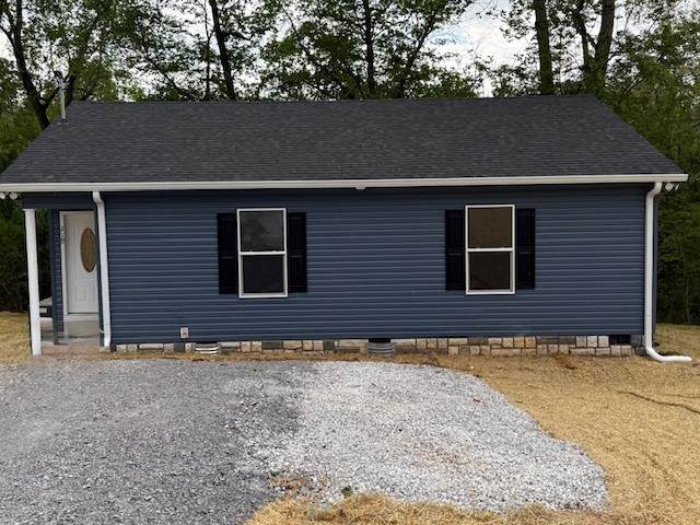 219 Ake St - Photo 1