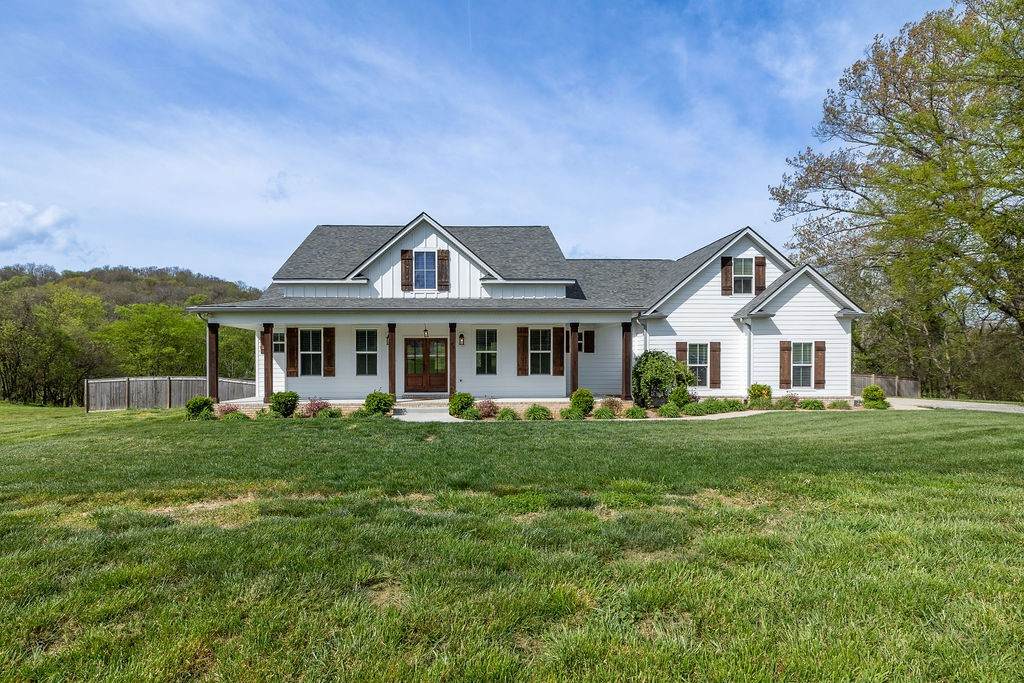 3988 Pulaski Hwy - Photo 1