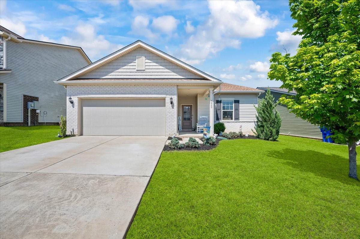 2929 Hen Brook Dr - Photo 1