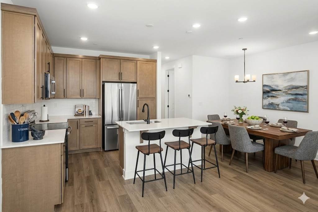 316 Lynwood Station Boulevard - Photo 1