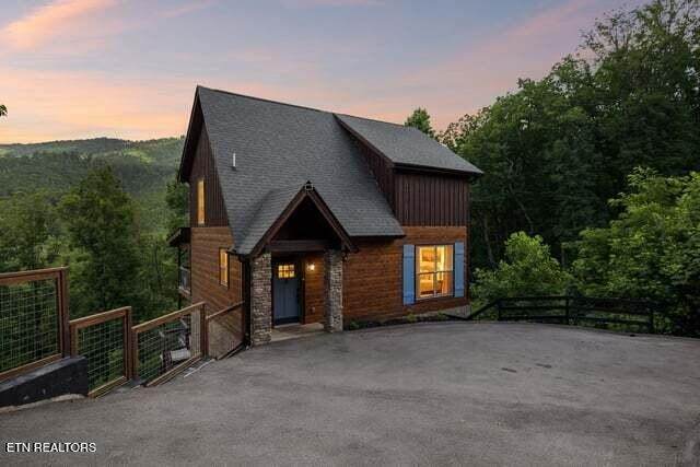 817 Pine Top Lane - Photo 1
