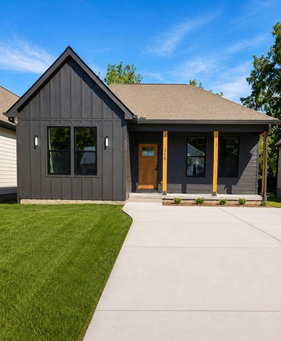 319 Jackson St - Photo 1