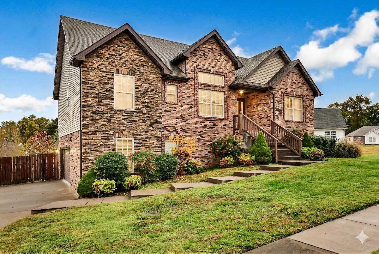 410 River Heights Dr - Photo 1
