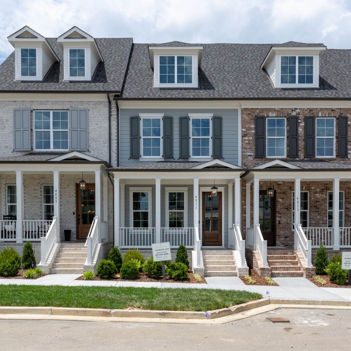 4011 Forestside Dr - Photo 1
