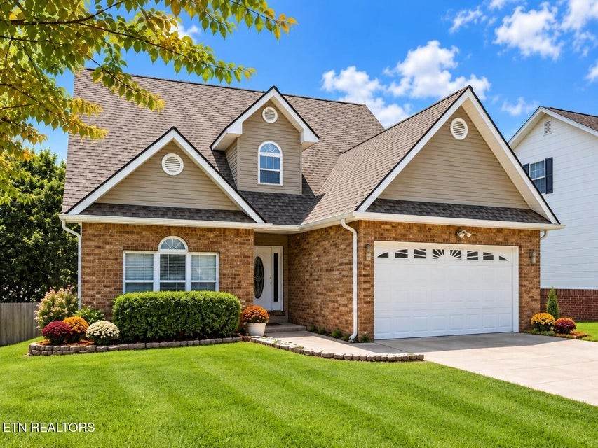 242 Fyke Drive - Photo 1