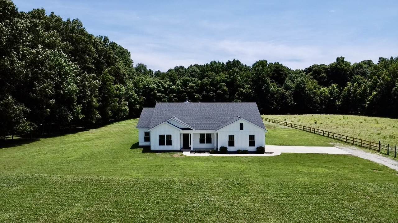 https://bt-photos.global.ssl.fastly.net/nashville/orig_boomver_2_RTC3242972-1.jpg