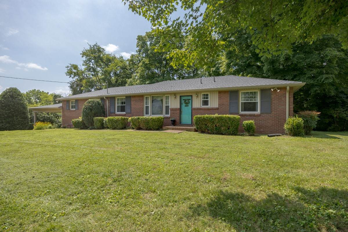 509 Rochelle Dr - Photo 1