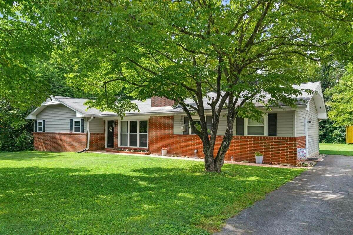 1234 Millard Street - Photo 1