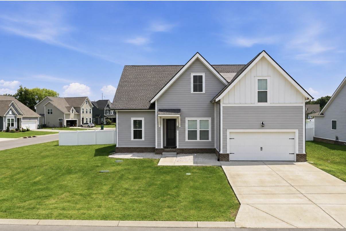 501 Janis Ln - Photo 1