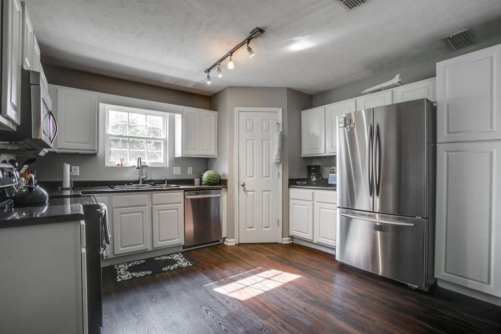 4869 Nina Marie Ave - Photo 1