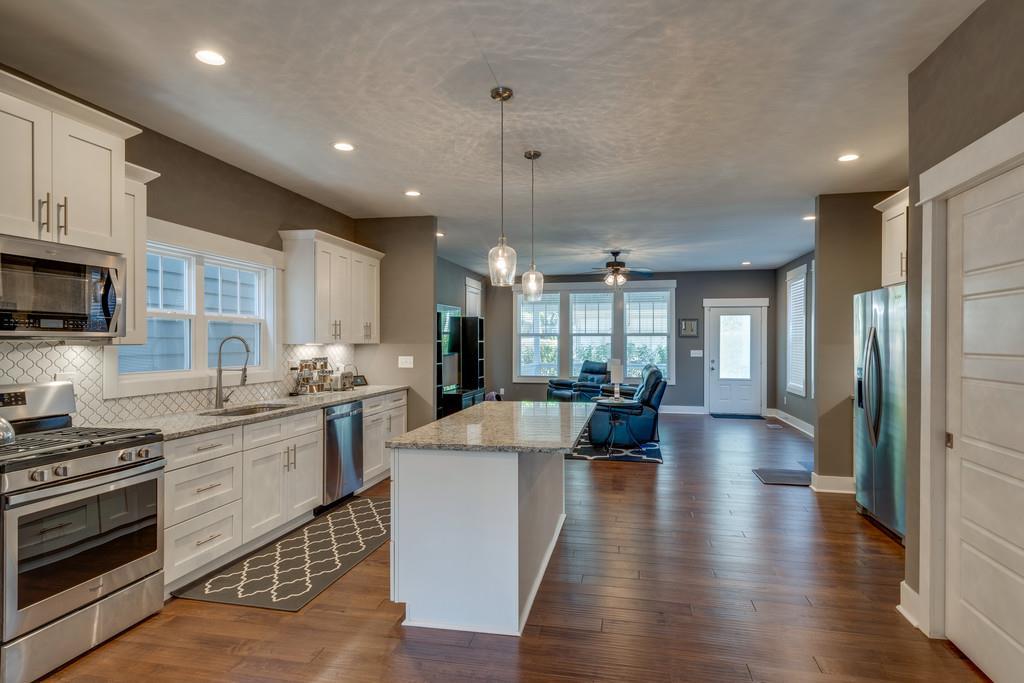 1430 Stainback Ave - Photo 1