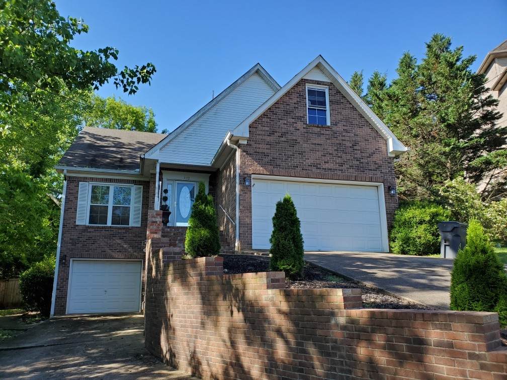 112 Hunters Run - Photo 1