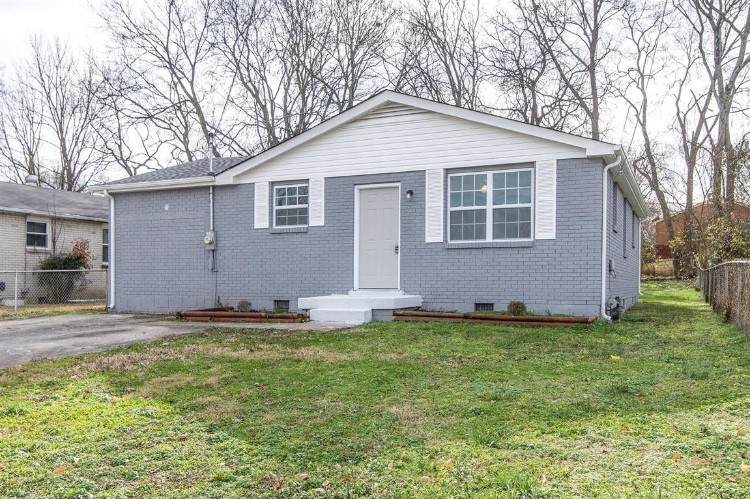 234 Edgemeade Dr - Photo 1