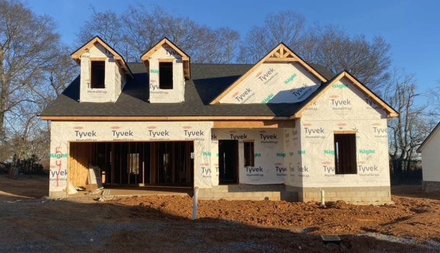 541 Farmington - Photo 1