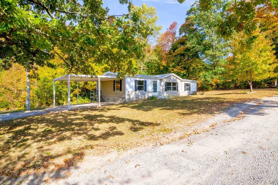 1096 Fannie Nicholson Rd - Photo 1